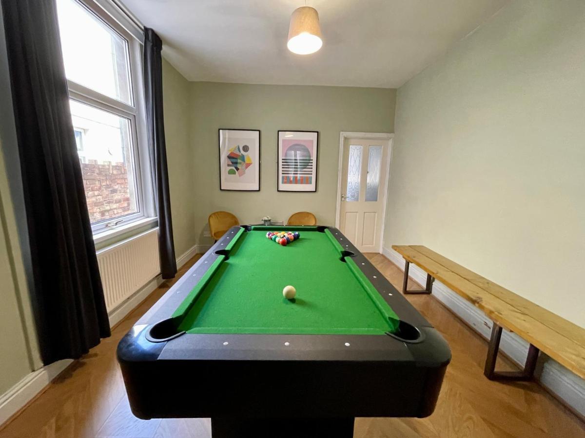 Edwardian City Centre House For Big Groups, Offroad Parking & Hot Tub! Cardiff Extérieur photo