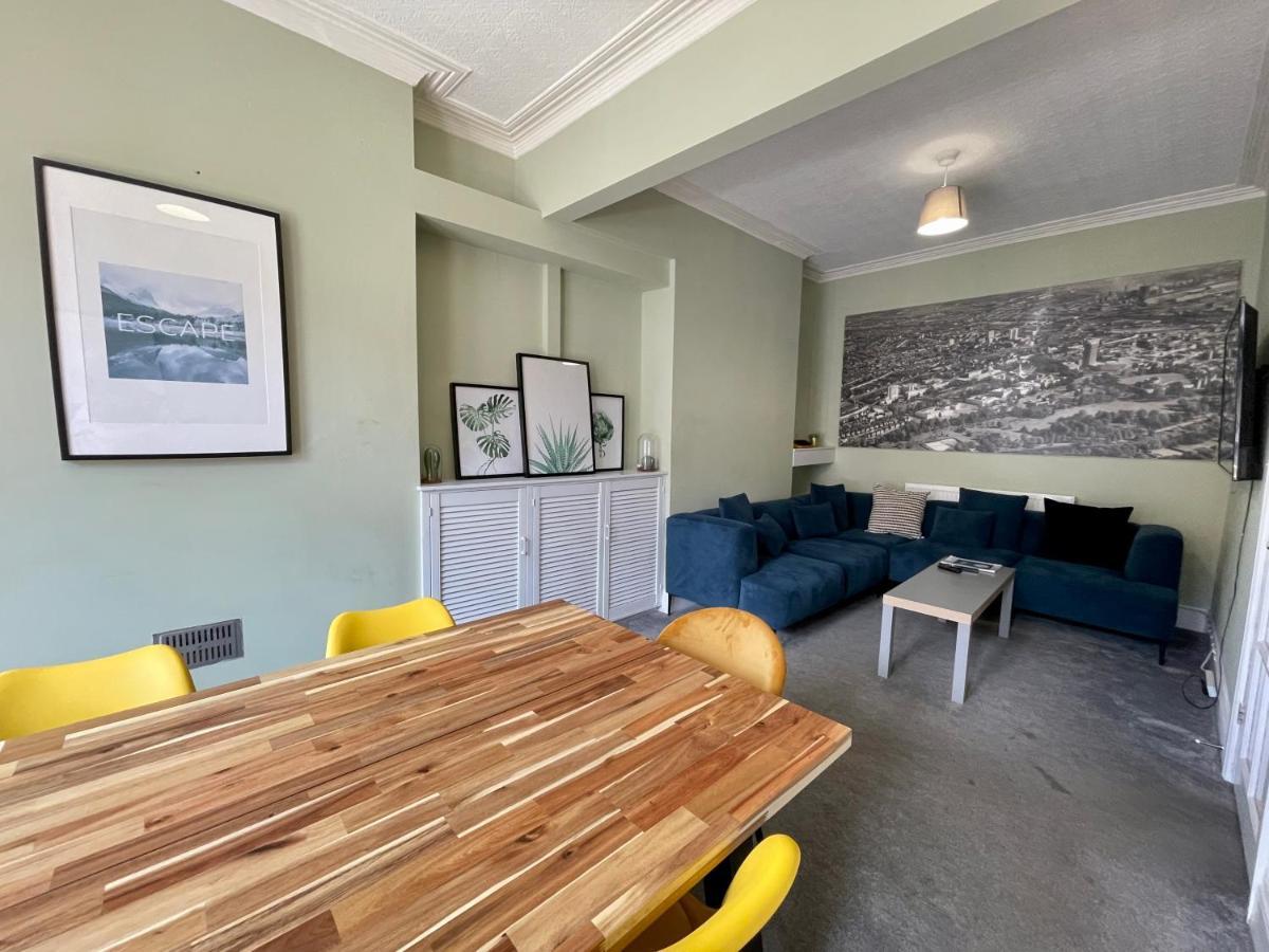 Edwardian City Centre House For Big Groups, Offroad Parking & Hot Tub! Cardiff Extérieur photo